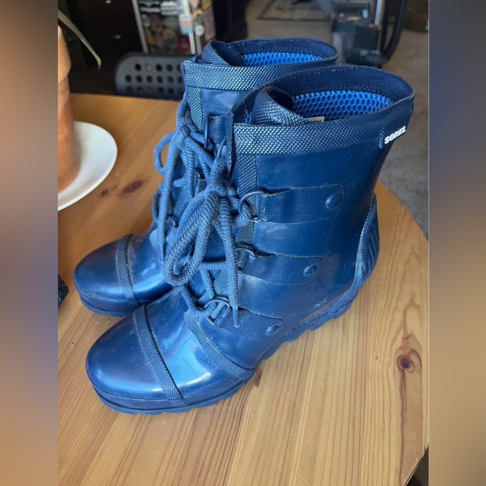 Sorel Women’s Joan Rain Wedge Booties